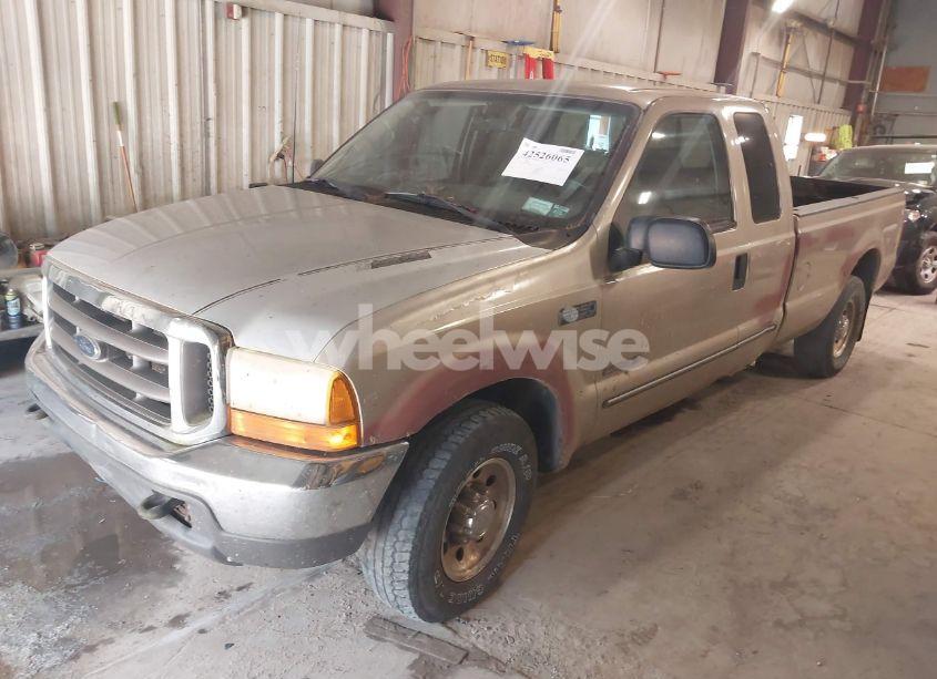 Photo 2 of 2000 Ford F-250 LARIAT/XL/XLT (VIN 1FTNX20F7YEB54544)