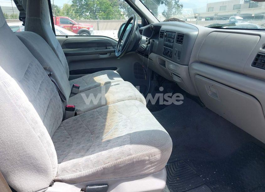 Photo 5 of 2000 Ford F-250 LARIAT/XL/XLT (VIN 1FTNX20L0YEA50080)