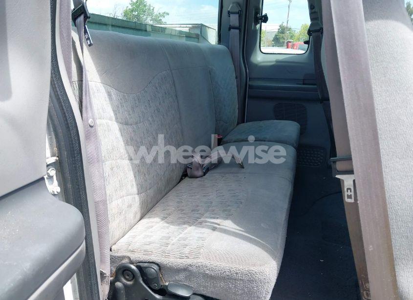 Photo 8 of 2000 Ford F-250 LARIAT/XL/XLT (VIN 1FTNX20L0YEA50080)