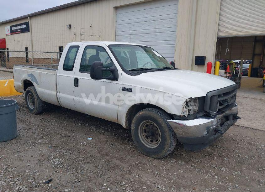 2004 Ford F-250 LARIAT/XL/XLT (VIN 1FTNX20L34EA13731) main photo