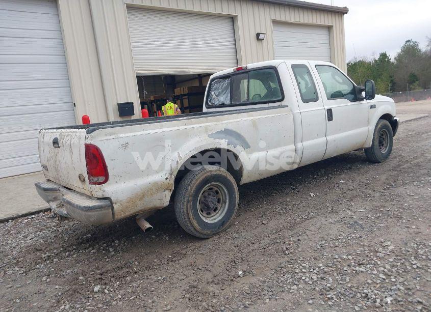 Photo 4 of 2004 Ford F-250 LARIAT/XL/XLT (VIN 1FTNX20L34EA13731)