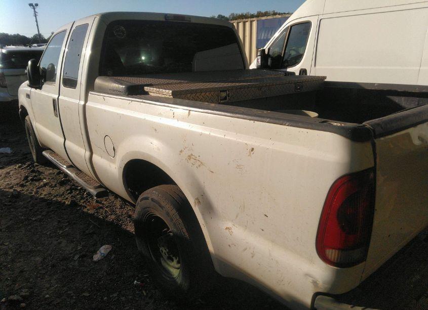 Photo 3 of 2004 Ford F-250 LARIAT/XL/XLT (VIN 1FTNX20L54ED81280)