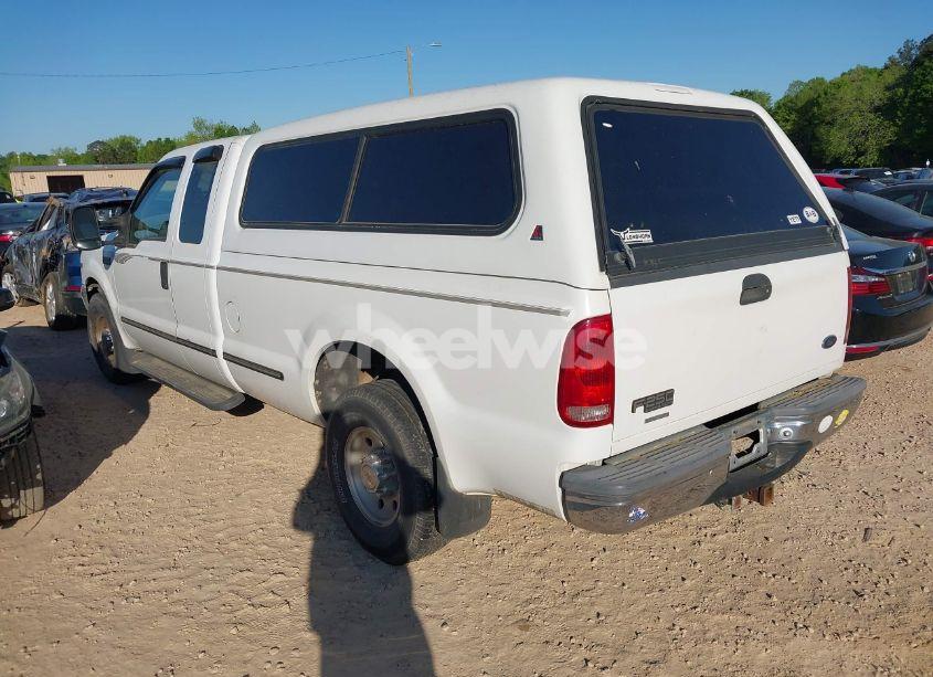 Photo 3 of 1999 Ford F-250 LARIAT/XL/XLT (VIN 1FTNX20L5XEC55084)