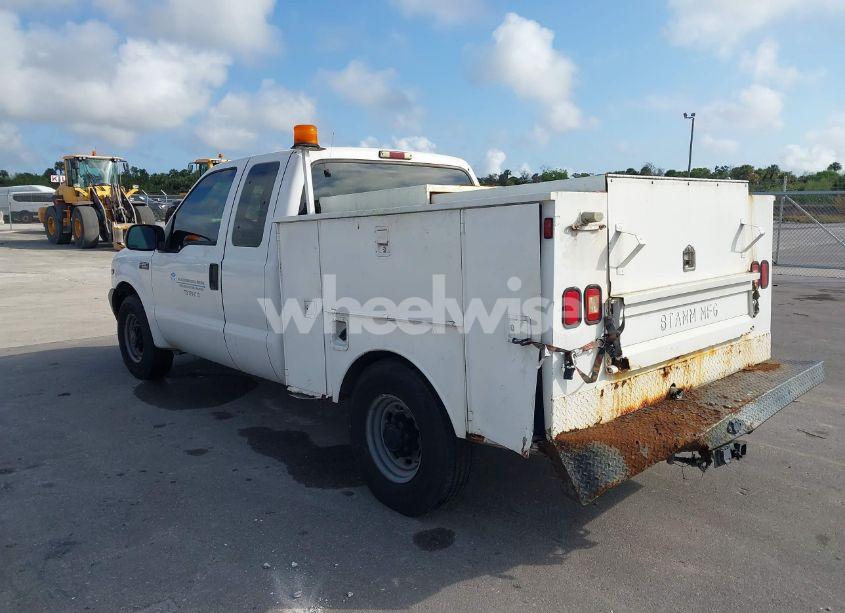 Photo 3 of 2001 Ford F-250 LARIAT/XL/XLT (VIN 1FTNX20L81EC24211)