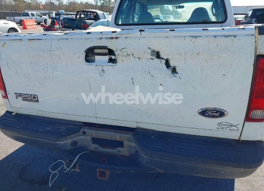 Photo 12 of 2004 Ford F-250 LARIAT/XL/XLT (VIN 1FTNX20LX4EB97517)