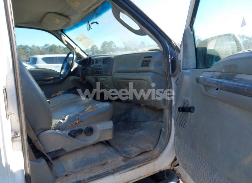 Photo 5 of 2004 Ford F-250 LARIAT/XL/XLT (VIN 1FTNX20LX4EB97517)