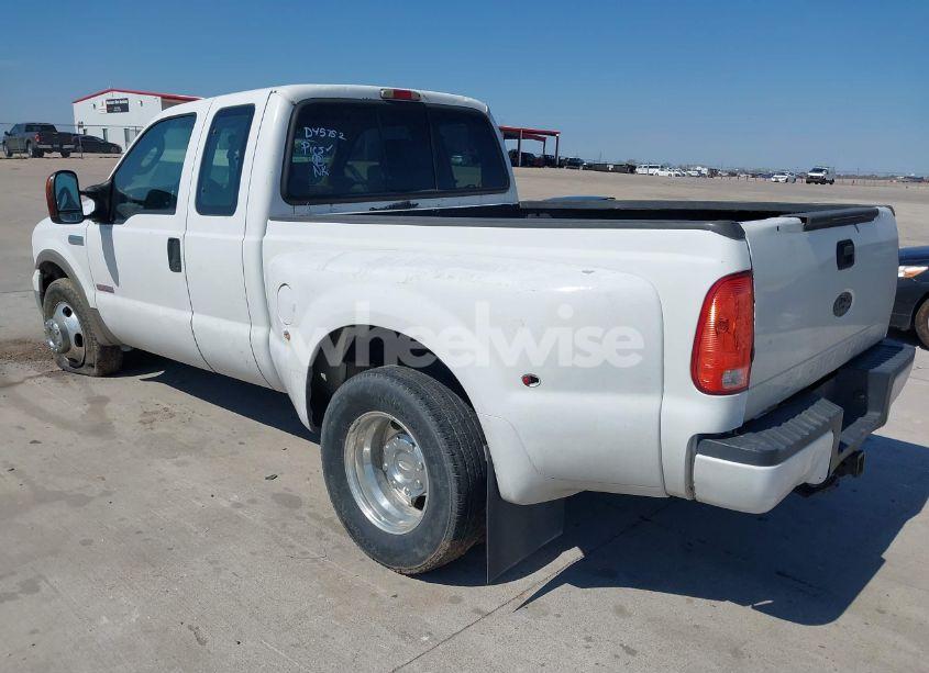 Photo 3 of 2004 Ford F-250 LARIAT/XL/XLT (VIN 1FTNX20P14ED45752)