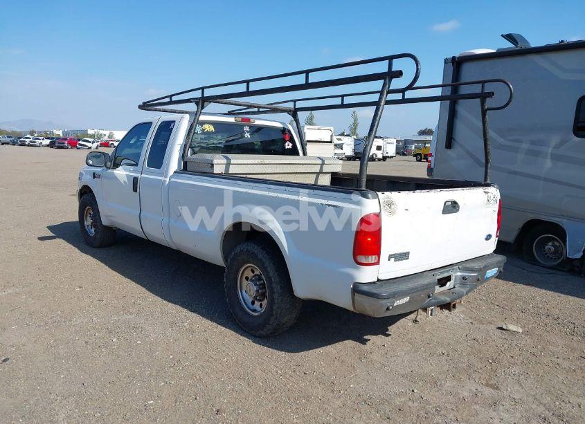 Photo 3 of 2004 Ford F-250 LARIAT/XL/XLT (VIN 1FTNX20S04EB24132)