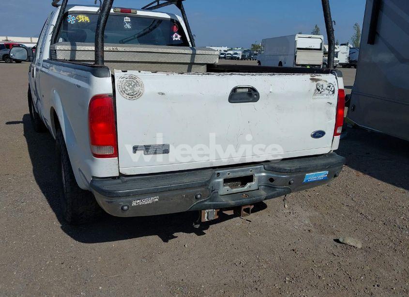 Photo 6 of 2004 Ford F-250 LARIAT/XL/XLT (VIN 1FTNX20S04EB24132)