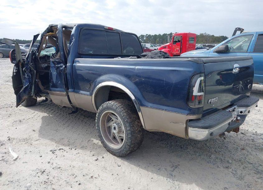 Photo 3 of 2003 Ford F-250 LARIAT/XL/XLT (VIN 1FTNX20S33EB35110)