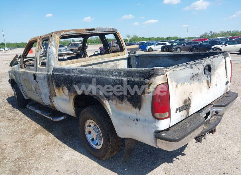 Photo 3 of 2001 Ford F-250 N/A (VIN 1FTNX21F01EA92814)