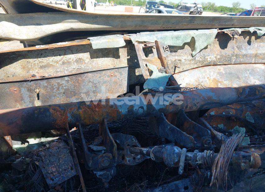 Photo 7 of 2001 Ford F-250 N/A (VIN 1FTNX21F01EA92814)