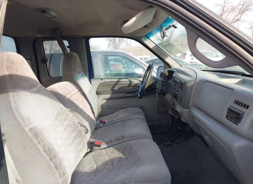 Photo 5 of 1999 Ford F-250 LARIAT/XL/XLT (VIN 1FTNX21F0XEA02750)