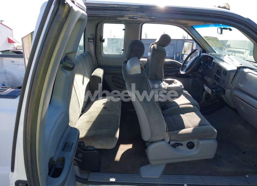 Photo 8 of 2001 Ford F-250 LARIAT/XL/XLT (VIN 1FTNX21F61ED60491)