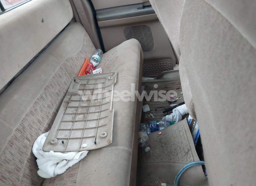 Photo 8 of 1999 Ford F-250 LARIAT/XL/XLT (VIN 1FTNX21F8XEB83175)