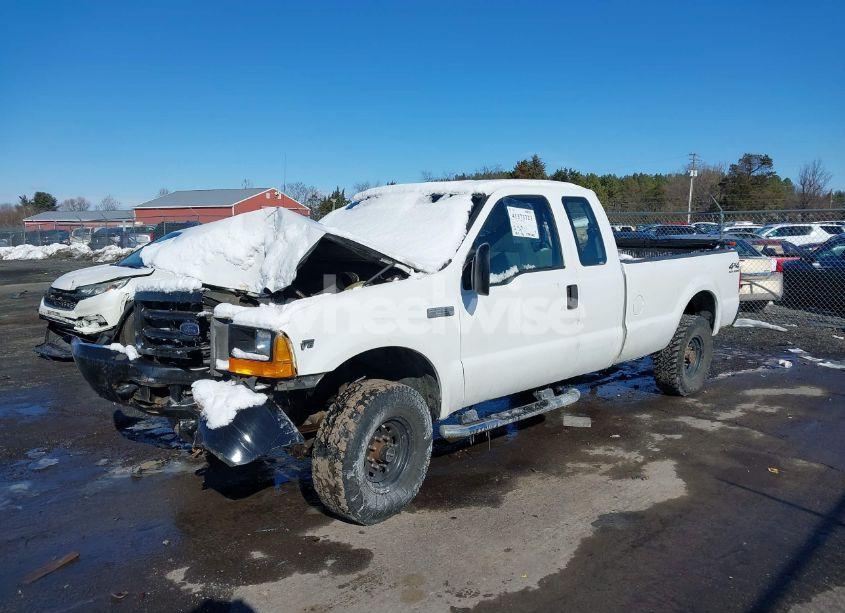 Photo 2 of 2000 Ford F-250 LARIAT/XL/XLT (VIN 1FTNX21L2YEB50714)
