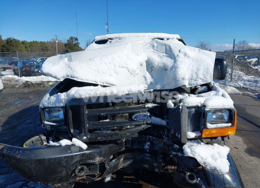 Photo 6 of 2000 Ford F-250 LARIAT/XL/XLT (VIN 1FTNX21L2YEB50714)