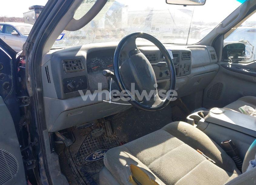 Photo 5 of 2004 Ford F-250 LARIAT/XL/XLT (VIN 1FTNX21L34EB63367)