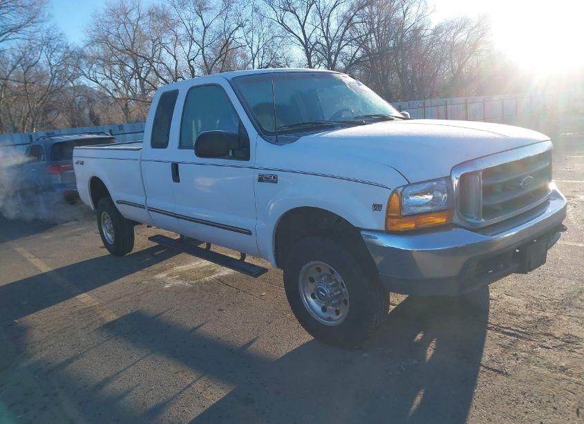 1999 Ford F-250 LARIAT/XL/XLT (VIN 1FTNX21L3XEC09221) main photo