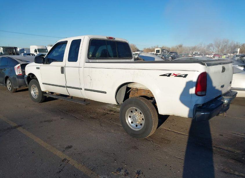 Photo 3 of 1999 Ford F-250 LARIAT/XL/XLT (VIN 1FTNX21L3XEC09221)