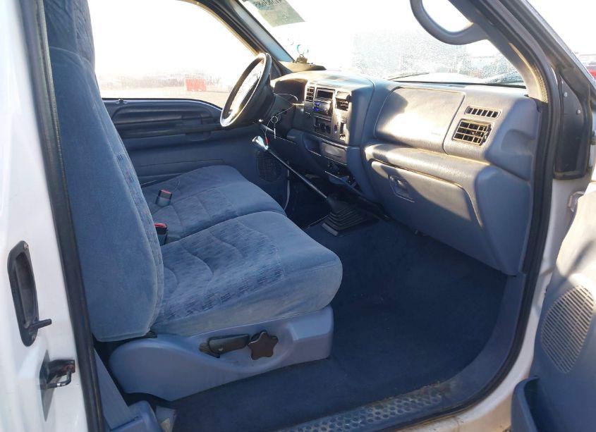 Photo 5 of 1999 Ford F-250 LARIAT/XL/XLT (VIN 1FTNX21L3XEC09221)