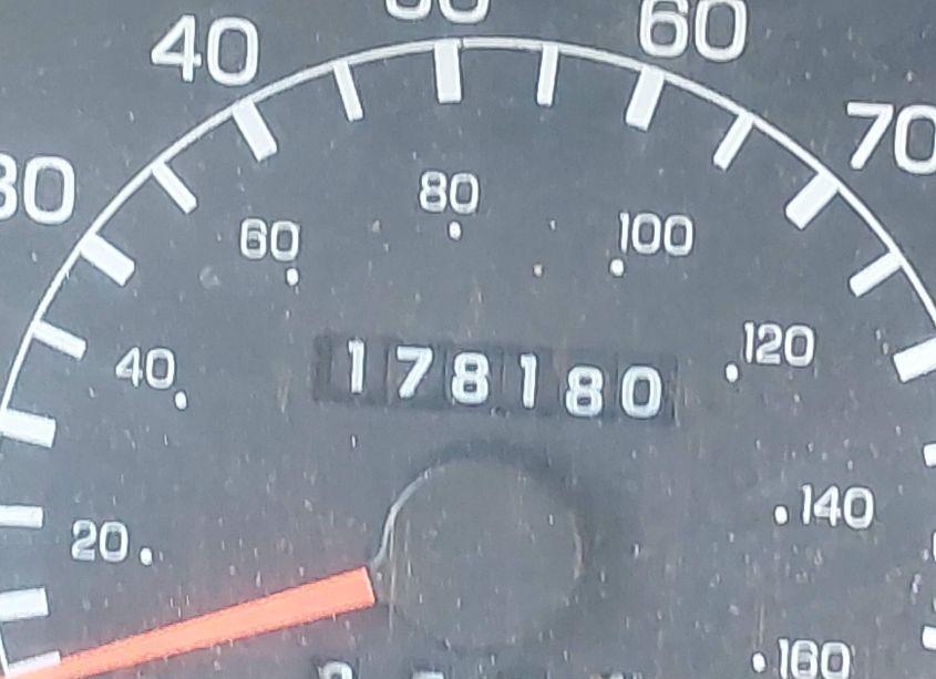 Photo 7 of 1999 Ford F-250 LARIAT/XL/XLT (VIN 1FTNX21L3XEC09221)