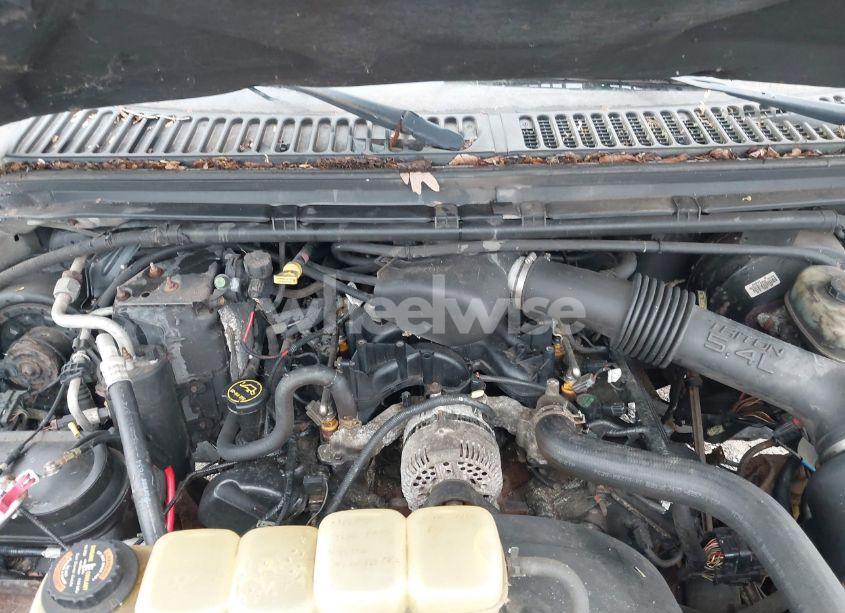 Photo 10 of 2001 Ford F-250 LARIAT/XL/XLT (VIN 1FTNX21L51EB77184)