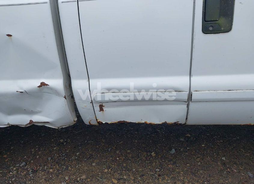 Photo 13 of 2001 Ford F-250 LARIAT/XL/XLT (VIN 1FTNX21L51EB77184)