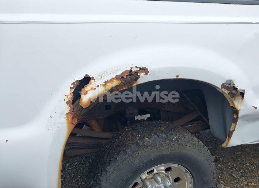 Photo 14 of 2001 Ford F-250 LARIAT/XL/XLT (VIN 1FTNX21L51EB77184)