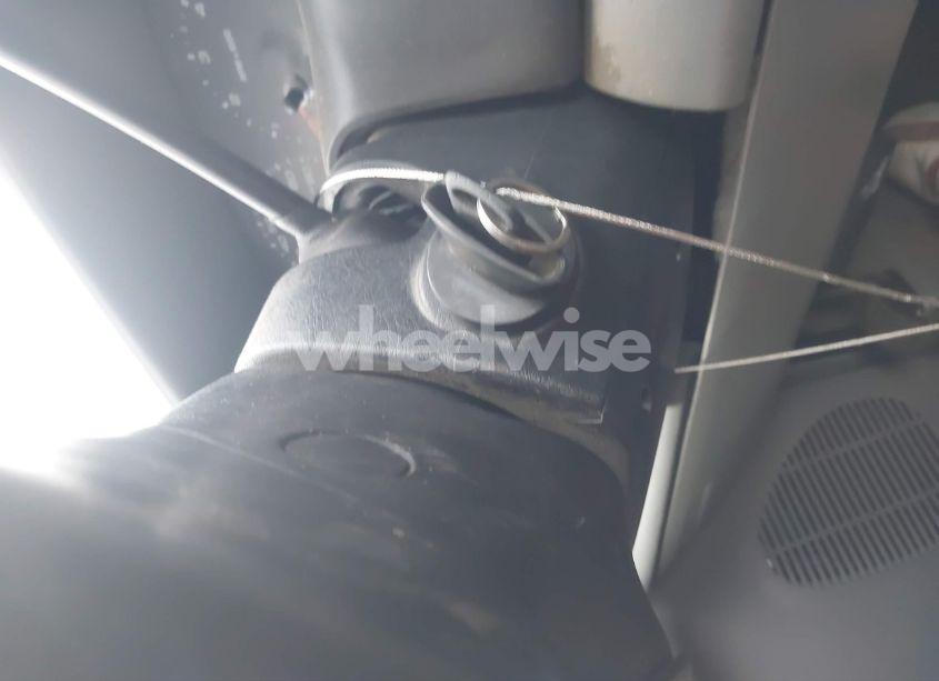 Photo 11 of 2004 Ford F-250 LARIAT/XL/XLT (VIN 1FTNX21L74EB16679)