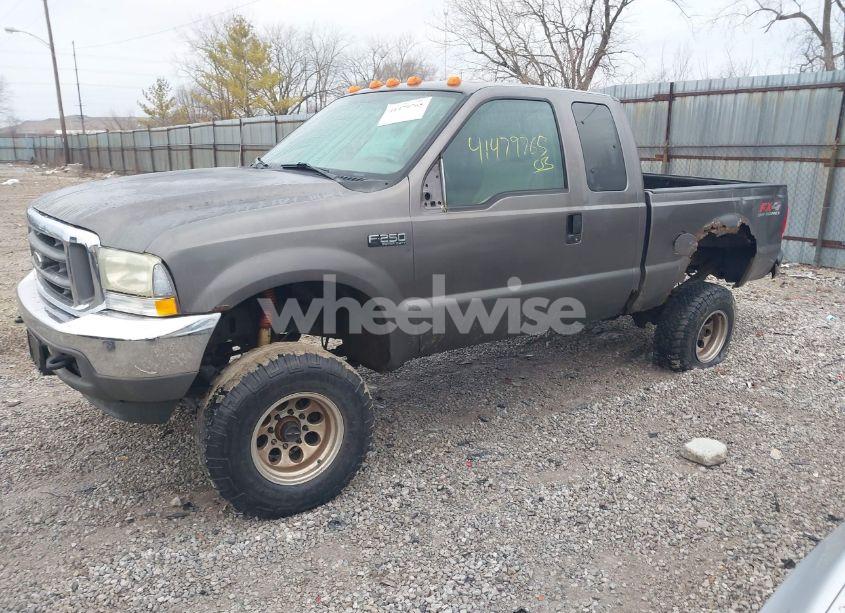 Photo 2 of 2004 Ford F-250 LARIAT/XL/XLT (VIN 1FTNX21L74EB16679)