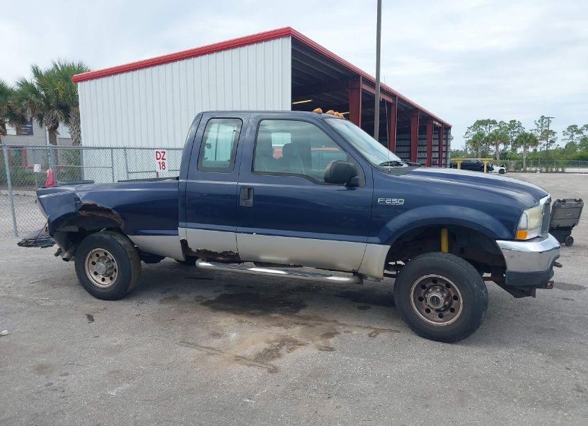 Photo 12 of 2004 Ford F-250 LARIAT/XL/XLT (VIN 1FTNX21L84EA55648)