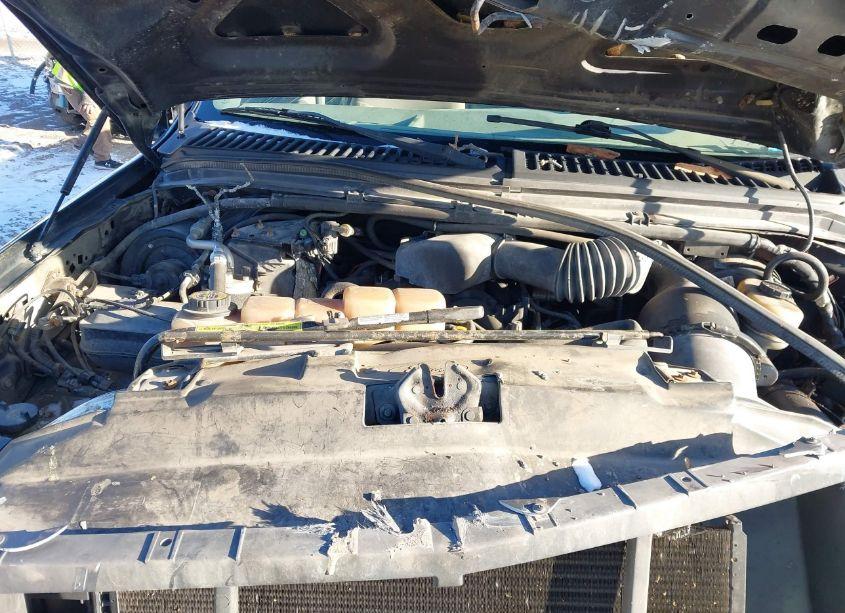 Photo 10 of 2000 Ford F-250 LARIAT/XL/XLT (VIN 1FTNX21L9YED33477)