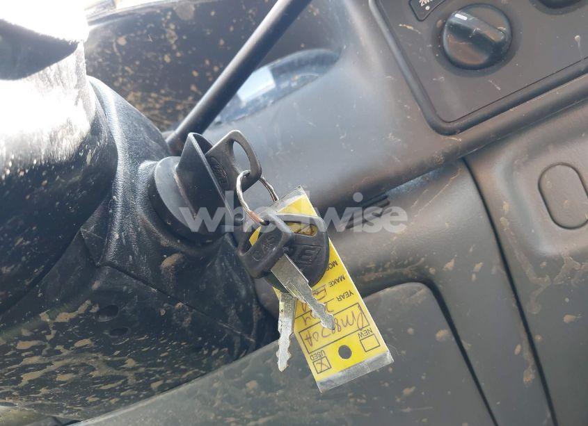 Photo 11 of 2004 Ford F-250 LARIAT/XL/XLT (VIN 1FTNX21P04ED08920)