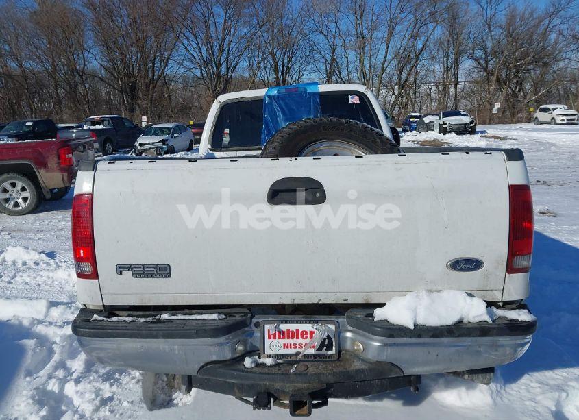 Photo 17 of 2004 Ford F-250 LARIAT/XL/XLT (VIN 1FTNX21P14EA09209)