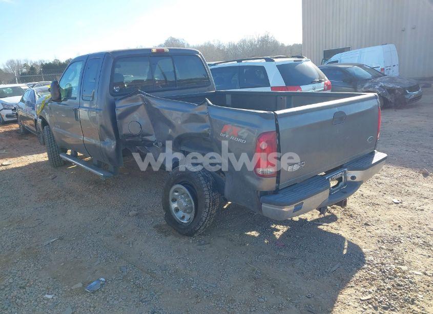 Photo 3 of 2004 Ford F-250 LARIAT/XL/XLT (VIN 1FTNX21P24EC73569)