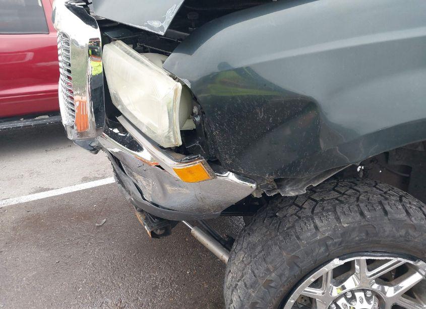 Photo 22 of 2004 Ford F-250 LARIAT/XL/XLT (VIN 1FTNX21P34EA58380)