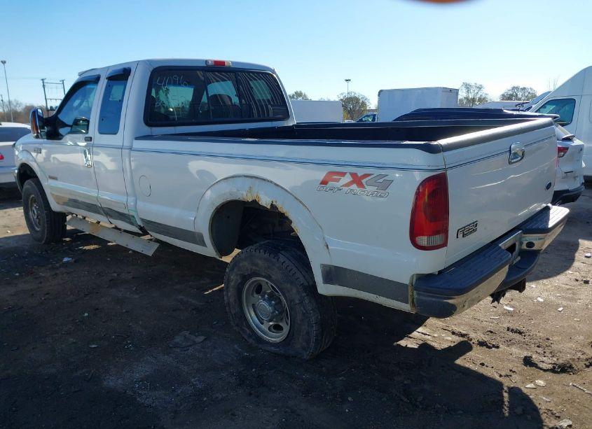 Photo 3 of 2004 Ford F-250 LARIAT/XL/XLT (VIN 1FTNX21P34EB10610)