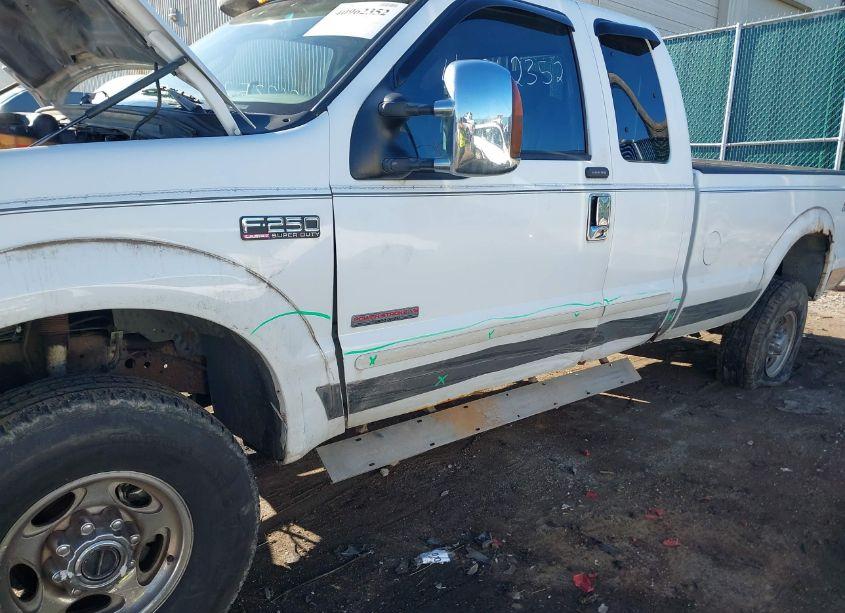 Photo 6 of 2004 Ford F-250 LARIAT/XL/XLT (VIN 1FTNX21P34EB10610)