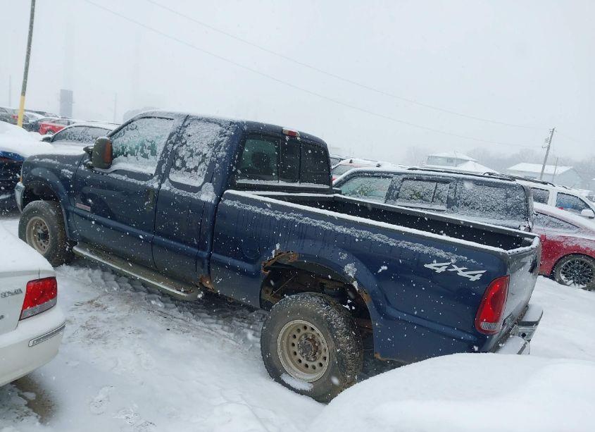 Photo 3 of 2004 Ford F-250 LARIAT/XL/XLT (VIN 1FTNX21P74ED84733)