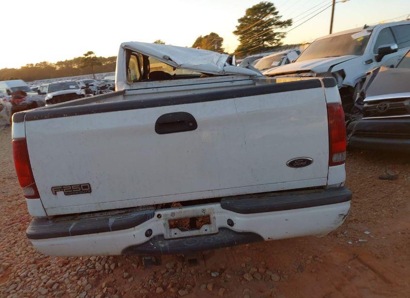 Photo 15 of 2004 Ford F-250 LARIAT/XL/XLT (VIN 1FTNX21S04EA25387)