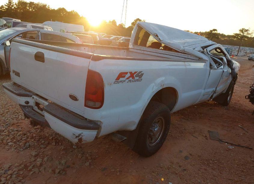 Photo 4 of 2004 Ford F-250 LARIAT/XL/XLT (VIN 1FTNX21S04EA25387)