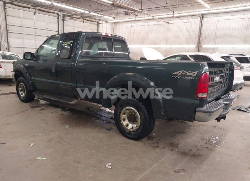 Photo 3 of 2002 Ford F-250 LARIAT/XL/XLT (VIN 1FTNX21S32EB53393)