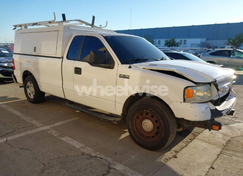 2006 Ford F-150 XL/XLT (VIN 1FTPF12546NB57599) main photo