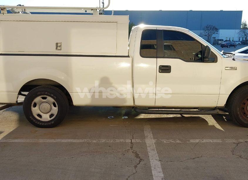 Photo 13 of 2006 Ford F-150 XL/XLT (VIN 1FTPF12546NB57599)