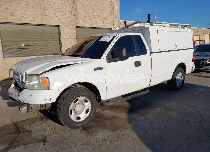 Photo 2 of 2006 Ford F-150 XL/XLT (VIN 1FTPF12546NB57599)