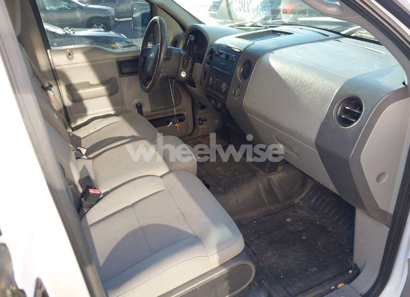 Photo 5 of 2006 Ford F-150 XL/XLT (VIN 1FTPF12546NB57599)