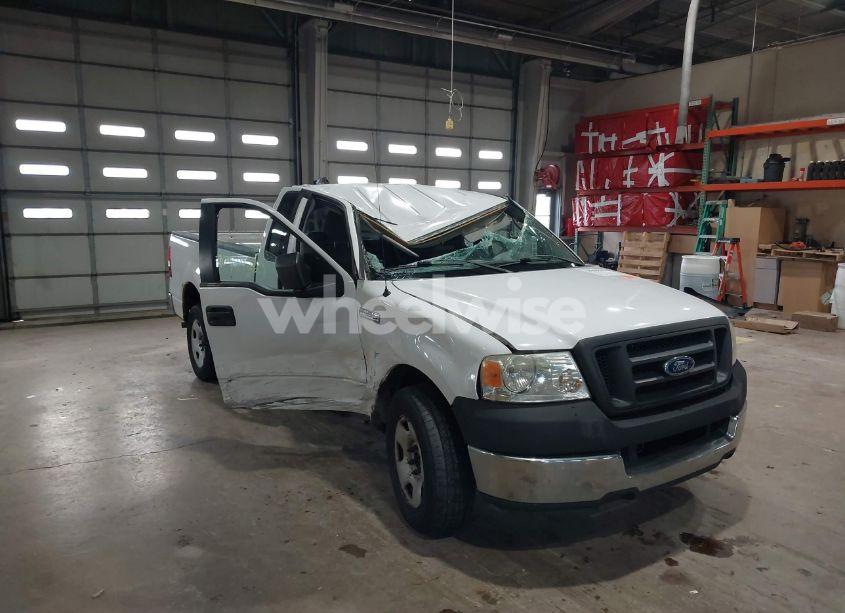 Photo 6 of 2005 Ford F-150 XL/XLT (VIN 1FTPF12585NC05782)