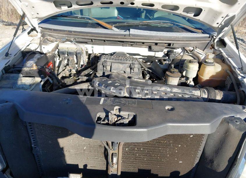 Photo 10 of 2005 Ford F-150 XL/XLT (VIN 1FTPF125X5NA95687)