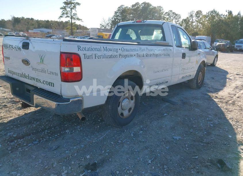 Photo 4 of 2005 Ford F-150 XL/XLT (VIN 1FTPF125X5NA95687)